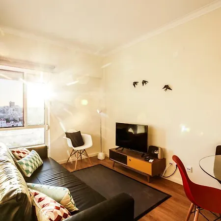 Whome | Anjos Premium Apartment #8-2